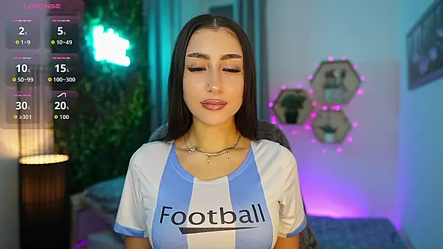 Snapshot of Bree__Morgan chatting on November 27, 7:05 pm Bree Morgan online show from November 27, 7:05 pm