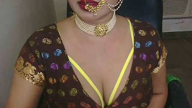 QUEEN SAKHI- online show from September 23, 2:36 am