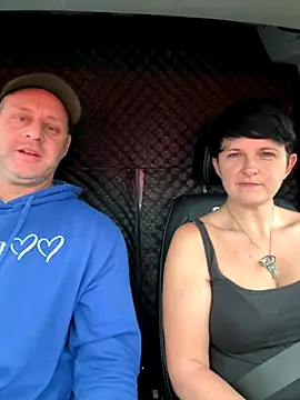 Snapshot of backdoorgalore4you chatting on December 1, 9:47 am backdoorgalore4you online show from December 1, 9:47 am