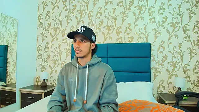 Snapshot of Marcus_Jeron chatting on October 10, 4:55 am Marcus Jeron online show from October 10, 4:55 am