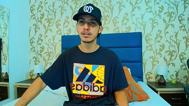 Snapshot of Marcus_Jeron chatting on November 5, 10:10 pm Marcus Jeron online show from November 5, 10:10 pm