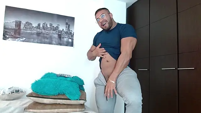 AntonyDAngelo25 online show from October 6, 9:23 pm