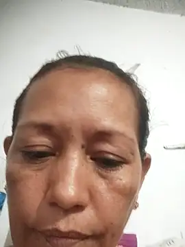 Snapshot of marinita13 chatting on October 11, 1:49 am marinita13 online show from October 11, 1:49 am