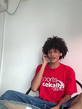 Snapshot of Max_Rain chatting on September 19, 4:40 pm Max Rain online show from September 19, 4:40 pm