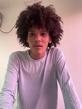 Snapshot of Max_Rain chatting on October 9, 7:56 pm Max Rain online show from October 9, 7:56 pm