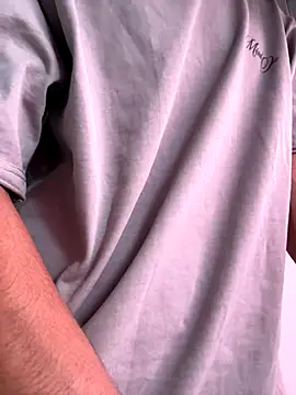 Snapshot of Max_Rain chatting on October 23, 3:22 pm Max Rain online show from October 23, 3:22 pm