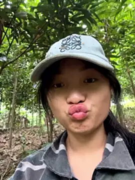 Phayphay77 online show from November 17, 2:50 am