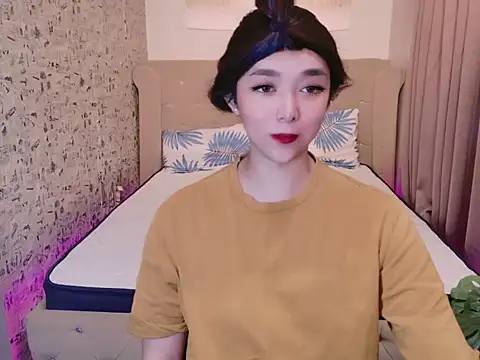 Snapshot of Ts-yoshi chatting on November 18, 10:41 am Ts-yoshi online show from November 18, 10:41 am