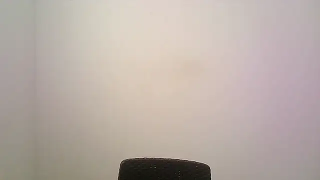 Snapshot of zeus_181 chatting on October 30, 1:45 pm zeus 181 online show from October 30, 1:45 pm