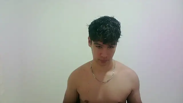 Snapshot of zeus_181 chatting on November 2, 11:51 pm zeus 181 online show from November 2, 11:51 pm