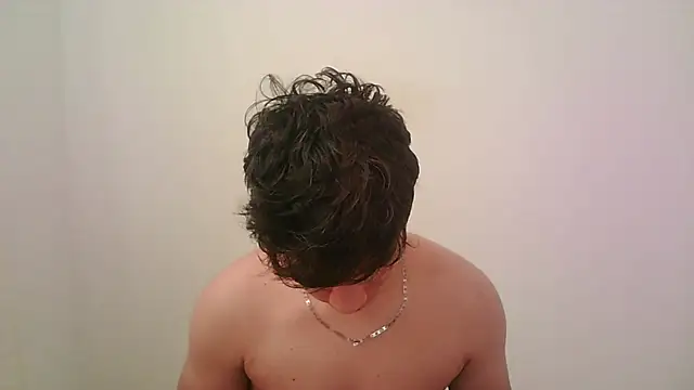 Snapshot of zeus_181 chatting on November 19, 1:00 pm zeus 181 online show from November 19, 1:00 pm