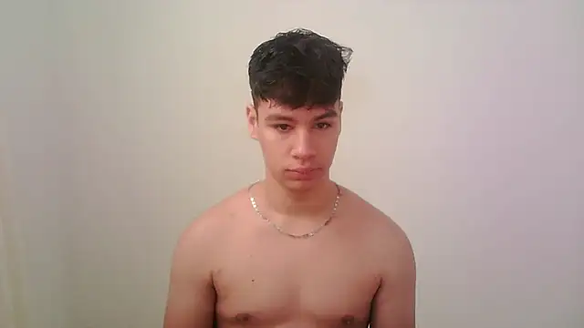 Snapshot of zeus_181 chatting on November 29, 1:14 pm zeus 181 online show from November 29, 1:14 pm