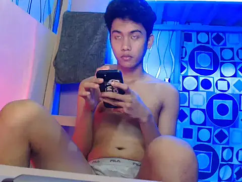 Snapshot of Demure_Asian143 chatting on October 14, 3:35 pm Demure Asian143 online show from October 14, 3:35 pm