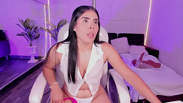 LovelyEyesx online show from November 25, 5:13 pm