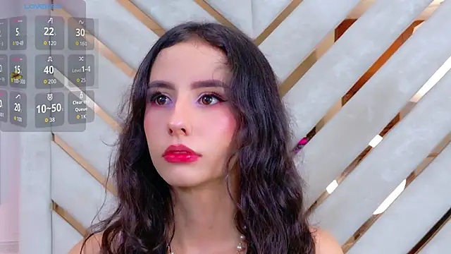 Sarah-Grace online show from October 2, 4:08 am