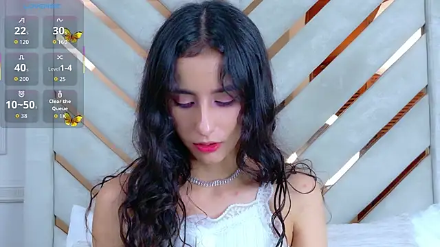 Sarah-Grace online show from October 15, 3:28 am