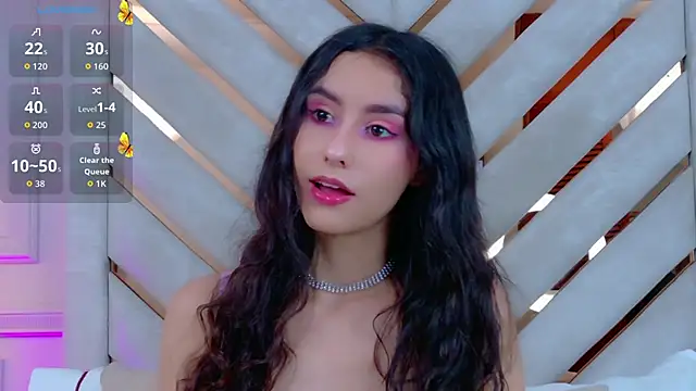 Sarah-Grace online show from November 18, 2:06 am