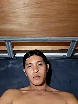 darryl hugecok online show from December 18, 4:51 am