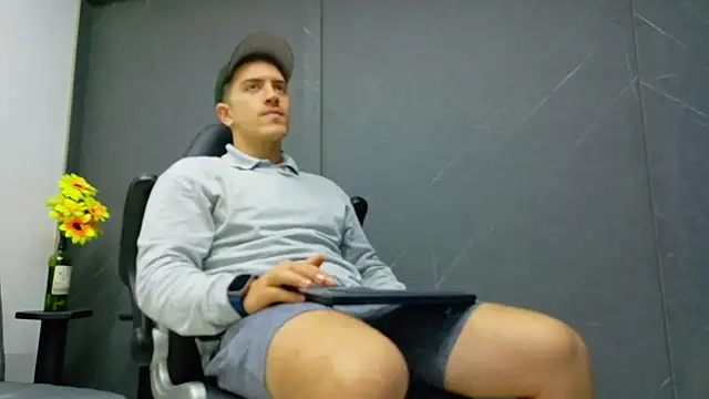 ALANNFERRER online show from January 7, 10:29 am