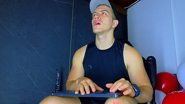 ALANNFERRER online show from February 14, 10:12 am