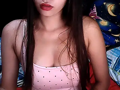 Snapshot of SexyHenesy chatting on November 23, 9:36 pm SexyHenesy online show from November 23, 9:36 pm