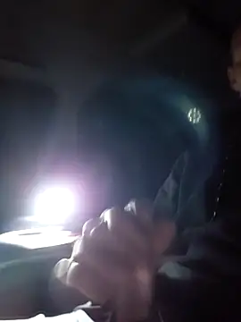 Snapshot of Hungwell1515 chatting on November 2, 7:33 am Hungwell1515 online show from November 2, 7:33 am