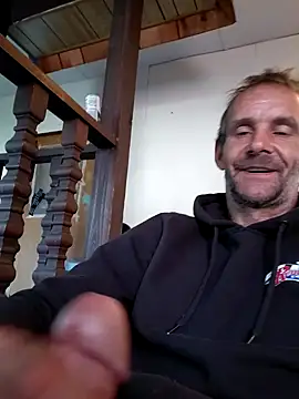 Hungwell1515 online show from November 29, 3:37 pm