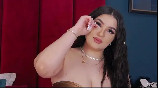 AdelynnReeds online show from February 5, 6:29 am