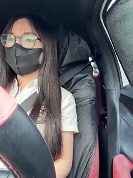 Linh 2004 online show from September 22, 5:31 am