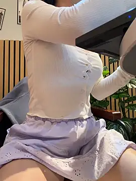 Linh 2004 online show from March 21, 5:34 am