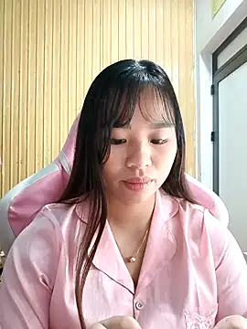 Snapshot of Na_na90 chatting on October 23, 12:43 am Na na90 online show from October 23, 12:43 am