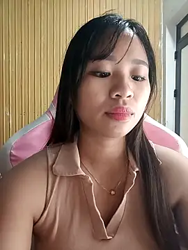 Snapshot of Na_na90 chatting on November 6, 12:55 am Na na90 online show from November 6, 12:55 am