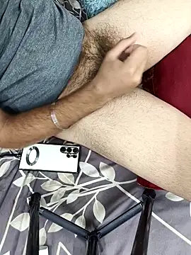 Snapshot of krishx776 chatting on September 15, 10:37 am krishx776 online show from September 15, 10:37 am