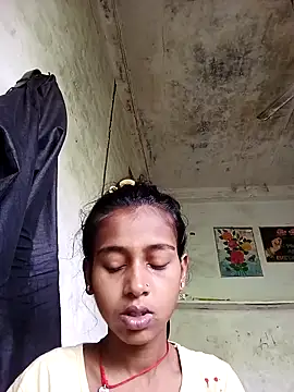 Snapshot of Saniye-143 chatting on September 9, 4:01 am Saniye-143 online show from September 9, 4:01 am