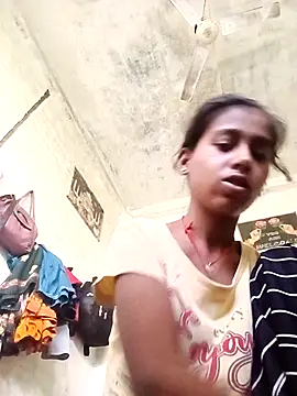 Snapshot of Saniye-143 chatting on September 10, 5:18 am Saniye-143 online show from September 10, 5:18 am