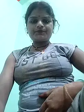 Snapshot of Hot_mirchjii chatting on September 22, 3:25 pm Hot mirchjii online show from September 22, 3:25 pm