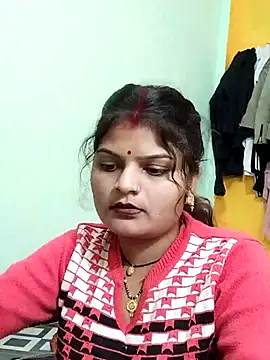 Hot mirchjii online show from January 6, 3:49 pm