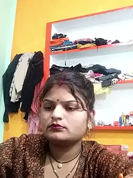 Hot mirchjii online show from January 7, 10:40 am