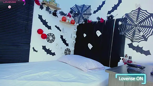 bellota924 online show from October 16, 12:39 pm