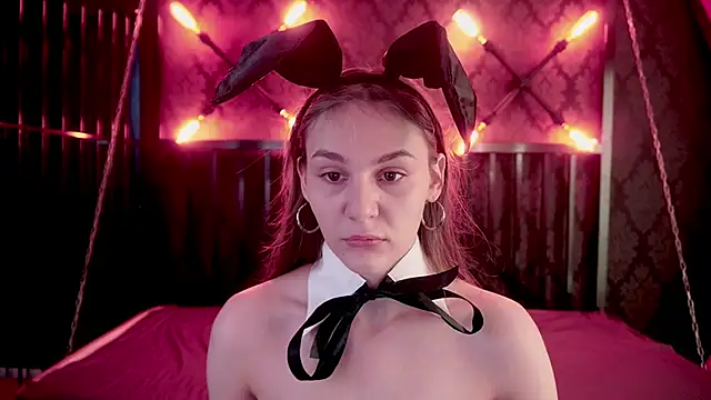 DiamondGoldie online show from October 24, 10:55 am