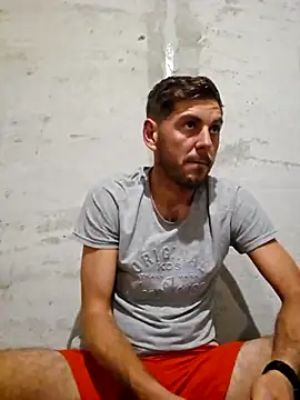 Snapshot of Alex-andru88 chatting on October 18, 4:19 pm Alex-andru88 online show from October 18, 4:19 pm