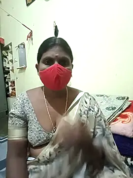 Snapshot of Nrl69 chatting on October 30, 1:45 pm Nrl69 online show from October 30, 1:45 pm