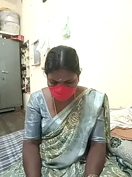 Snapshot of Nrl69 chatting on November 15, 5:49 am Nrl69 online show from November 15, 5:49 am