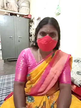 Snapshot of Nrl69 chatting on November 19, 5:51 am Nrl69 online show from November 19, 5:51 am