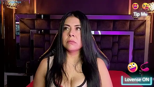 Snapshot of Aniajoness_ chatting on December 14, 3:12 am Aniajoness online show from December 14, 3:12 am