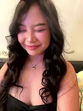 Snapshot of jinawaves chatting on January 8, 7:21 am jinawaves online show from January 8, 7:21 am