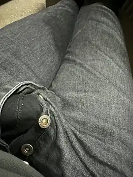 Snapshot of Ersin_meral chatting on September 30, 3:39 pm Ersin meral online show from September 30, 3:39 pm