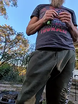 Snapshot of sizableunicorn7 chatting on October 22, 9:47 pm sizableunicorn7 online show from October 22, 9:47 pm