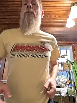 Snapshot of sizableunicorn7 chatting on December 15, 10:47 pm sizableunicorn7 online show from December 15, 10:47 pm