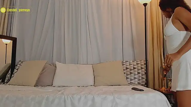 Estefy arroyo1 online show from January 11, 8:14 pm